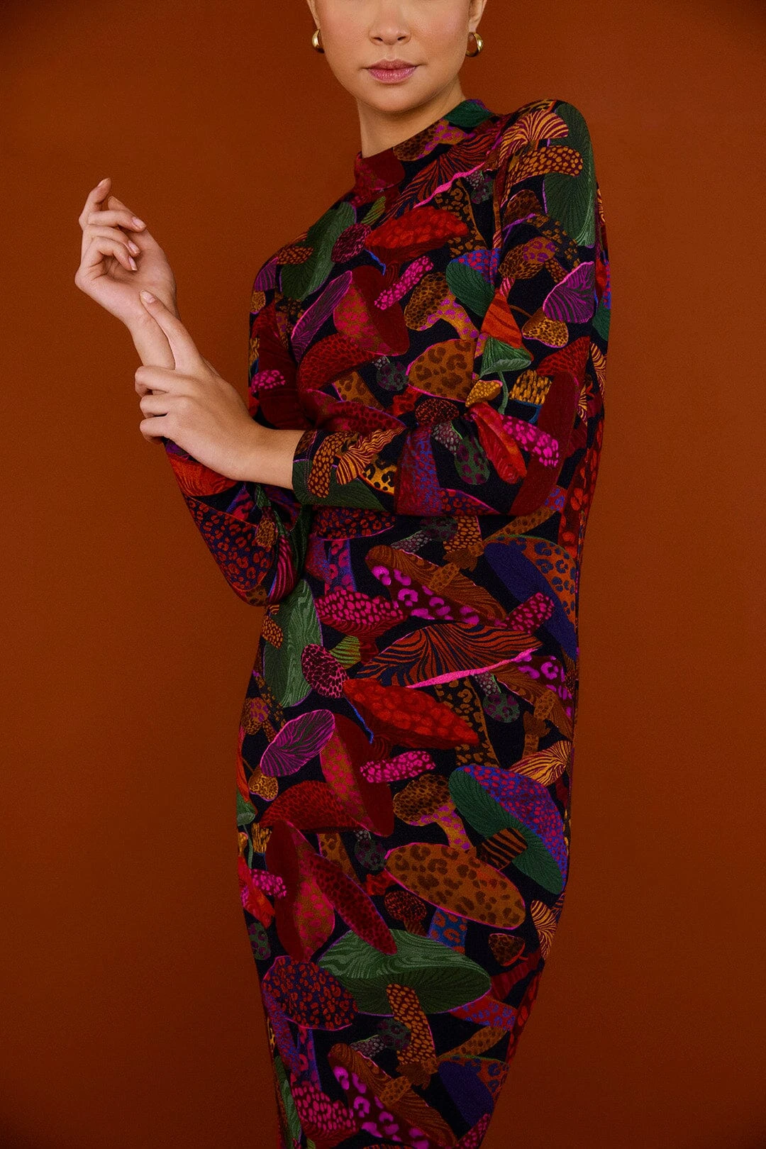 Farm Rio Leopard MushroomLenzing™ Ecovero™ Viscose Dress 4 Farm Rio Leopard MushroomLenzing™ Ecovero™ Viscose Dress - Image 2