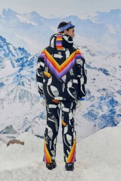 Farm Rio Black Graphic Toucans Ski Puffer Jacket -Perfect Top Shop 304125 04