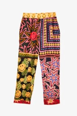 Farm Rio Patchwork Tapestry Smiley® Pants -Perfect Top Shop 305163 06