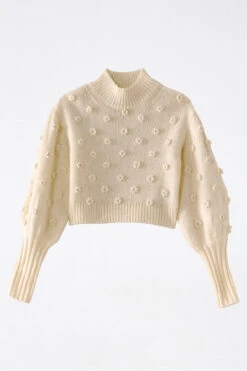 Farm Rio White Handmade Flowers Sweater -Perfect Top Shop 305388 06