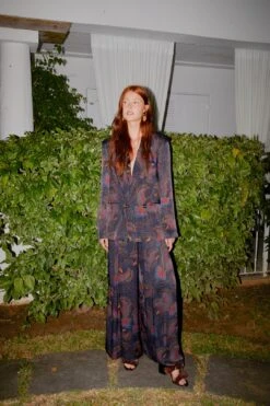 Farm Rio Sequin Toucans Lenzing™ Ecovero™ Viscose Pants 10 Farm Rio Sequin Toucans Lenzing™ Ecovero™ Viscose Pants -Perfect Top Shop 308186 04