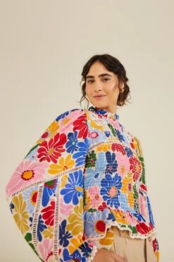 Farm Rio Sand Sunny Daisies Blouse