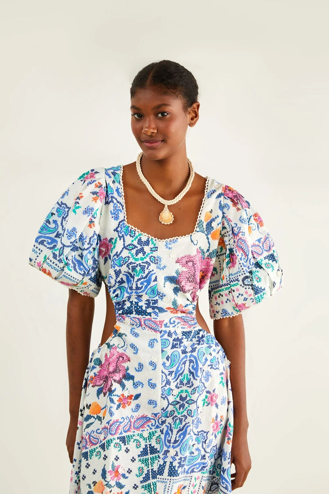 Farm Rio Off-White Romantic Bandanas Midi Dress 4 Farm Rio Off-White Romantic Bandanas Midi Dress - Image 2