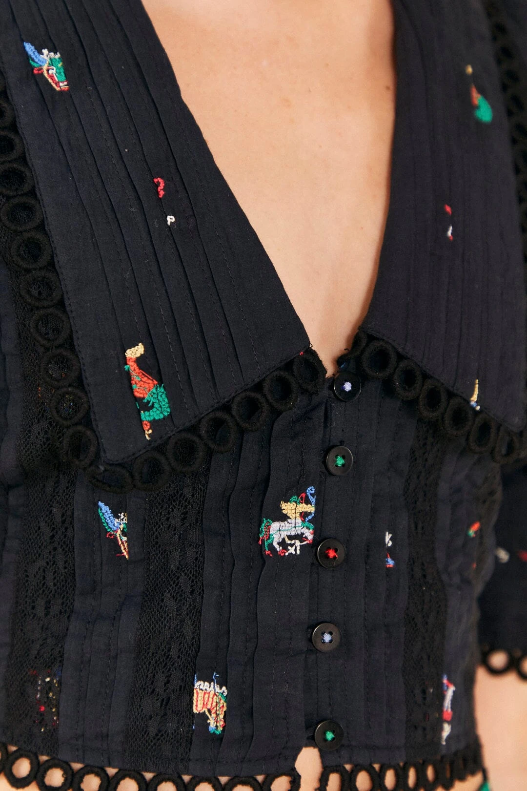 Farm Rio Zodiac Cross Stitch Crop Top 6 Farm Rio Zodiac Cross Stitch Crop Top - Image 4