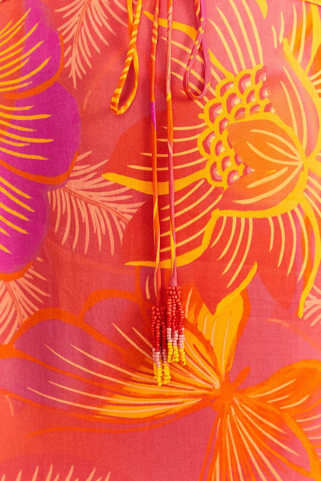 Farm Rio Summer Garden Ombre Lenzing™ Ecovero™ Viscose Midi Dress 7 Farm Rio Summer Garden Ombre Lenzing™ Ecovero™ Viscose Midi Dress - Image 5