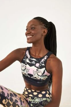 Perfect Top Shop 36 ADIDAS FARM TOTALLY NEW RIO SPORTS BRA PINK